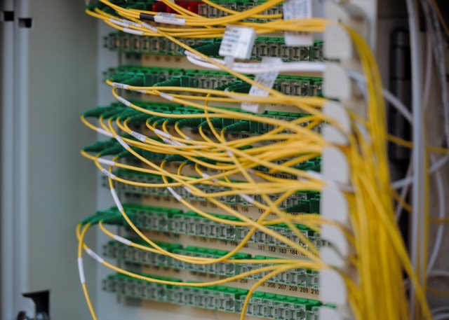 Datenbankserver im Rechenzentrum für eine abgesicherte MariaDB-Installation