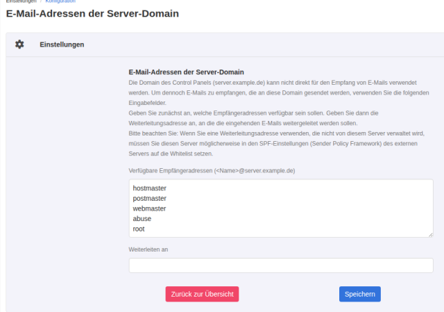 KeyHelp-Seite E-Mail-Adressen der Server-Domain im Grundzustand mit den Empfängeradressen hostmaster, postmaster, webmaster, abuse, root und leerem Feld Weiterleiten an