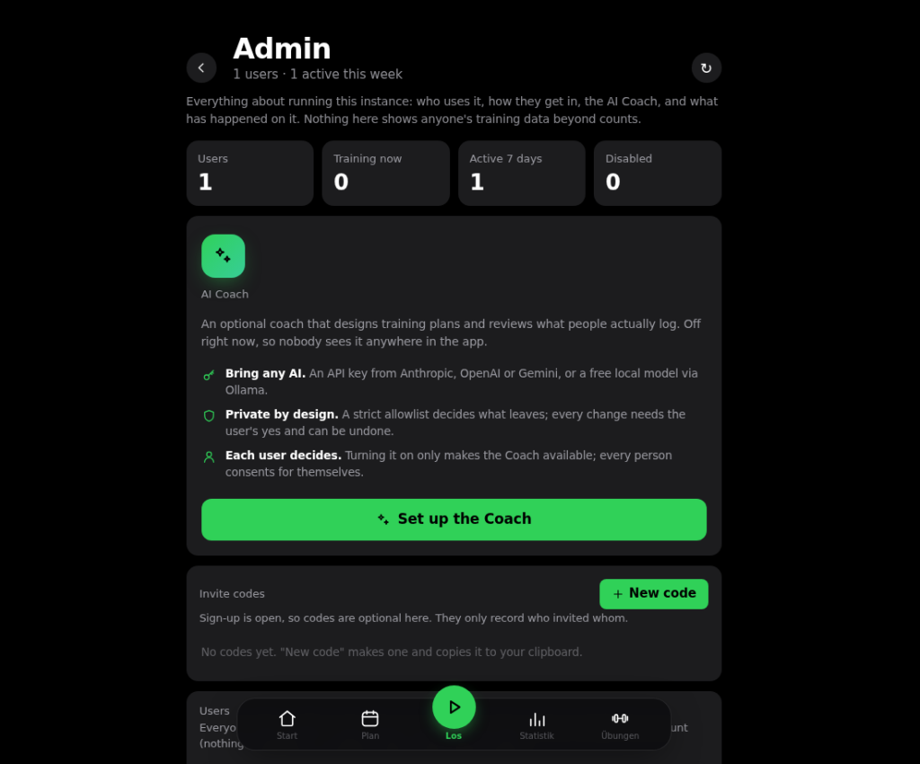 Admin-Dashboard von openGym mit Nutzerzahlen, KI-Coach-Hinweis und Einladungscodes