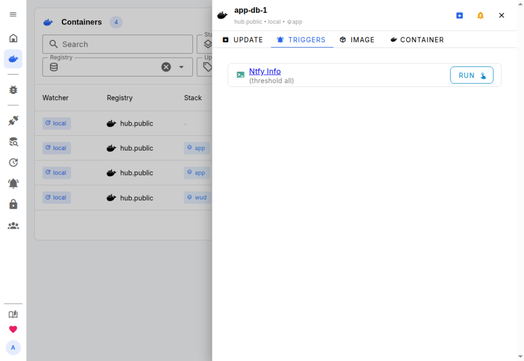 Detailansicht des Datenbank-Containers app-db-1 in WUD, im Reiter Triggers ist nur der Benachrichtigungs-Trigger Ntfy Info zugeordnet